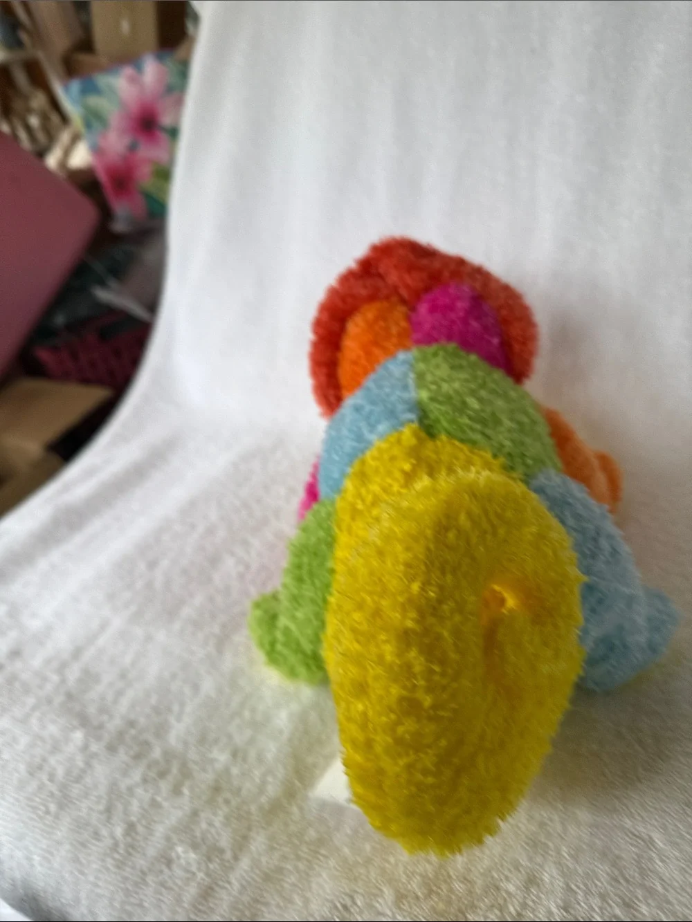 Kohl's Colorful Plush Chameleon Toy - “Leo the Lionni”